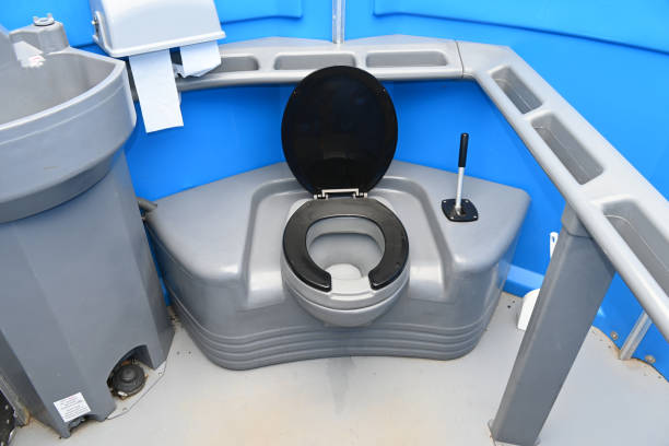 Best Portable toilet rental cost  in Sumner, IA